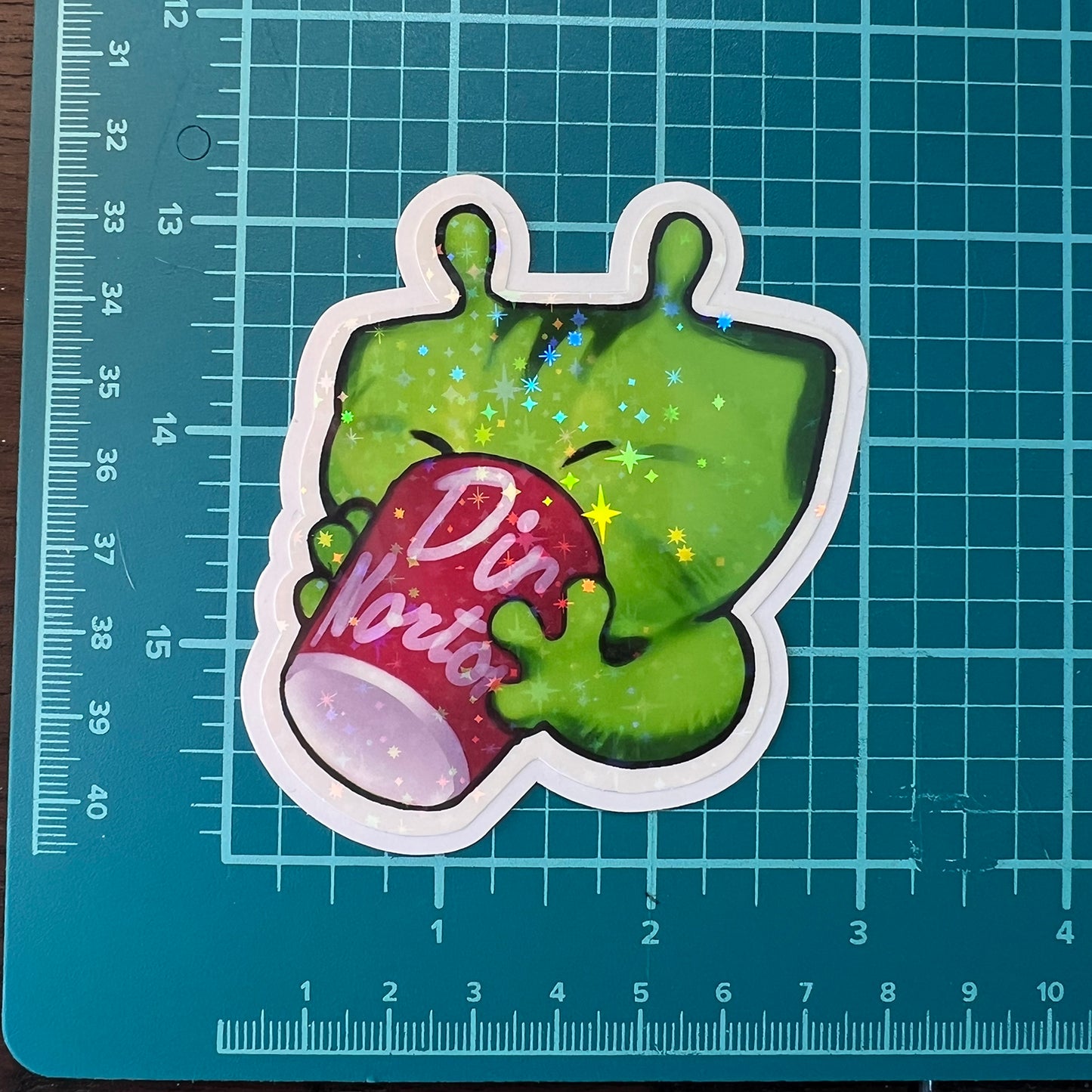 Alien kitty star holo sticker 3in || 7.5cm