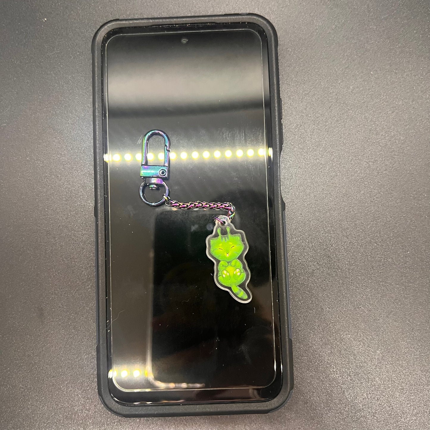 Small Alienkitty Glorp Keychain 1.5in | 3cm